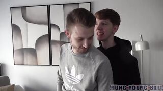 CUTE EAST LONDON TWINK GUSHES DUTCH SPANDEX COCK RAW