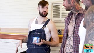 Eddie and Greyson spit roasted by redneck muscle daddies
