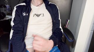 Teen chav gets his first gay wank destroyed