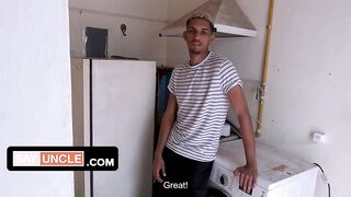Papi don't take cash but you can pay with your asshole or a blowjob