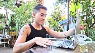 Johnny Catches Twink Threesome Double Penetration Cum Drippage