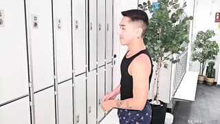 Johnny Catches Twink Threesome Double Penetration Cum Drippage