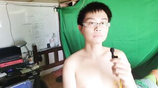 Android vs iPhone fight ends with Asian twink totally destroyed