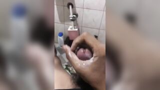 Twink solo cumshot ruined by hot load