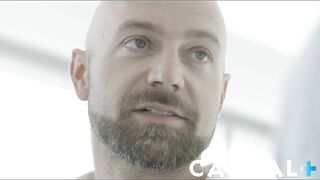 Staghomme ruins DILF deepthroats on beefy muscle cum