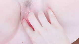 Loose t-shirt masturbating to tight pussy cum leaks