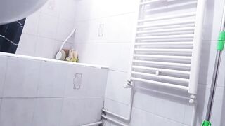 Twink gets destroyed by a big ass in the bathroom let me cum inside