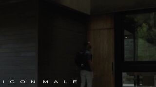 Daddy Vince Parker destroys Elijah Wilde’s tight hole with his massive BBC