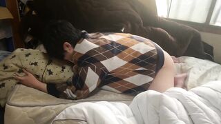 Gay Asian student’s messy futon cum explosion close up kinky solo action