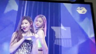 ITZY~ICY~~ Gay K-pop Handjob Solo Choked Twink