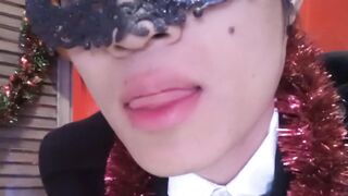 New Year French twink jerks off gags down his own cum in glass