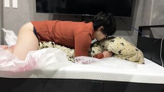 Raw deep kiss on futon drives huge cumshot asian twink gags messy