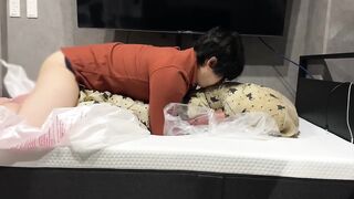 Raw deep kiss on futon drives huge cumshot asian twink gags messy