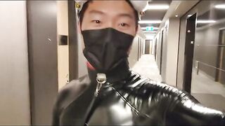 Kitty Gets Risky in the Public Elevator Going in Raw and Hard
