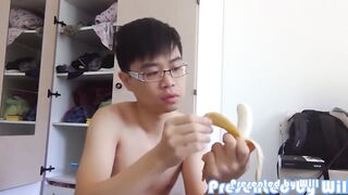 Naked Asian Twink Streams His Raw Solo Showcase