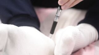 White socks boy 5~ Chinese student choked on long socks giggles