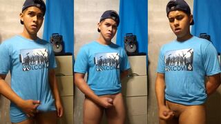 Alan Tokers masturbates in room deep throated by straw