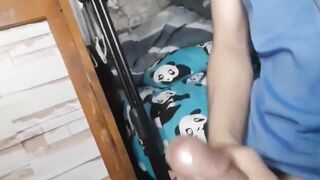 Asian twink with his big cock stroking till cumshot