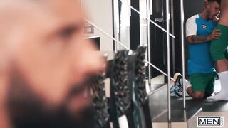 Muscular Malik Fucks Allen Raw Thick Cock Bed Missionary Doggystyle