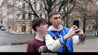 Skinny bottom boy Cassian takes a huge facial destroyed by euro anal