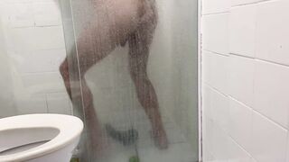 Monster dildo destroys tight ass in steamy shower