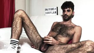 Hairy Daddy’s Pulsing Uncut Cock Destroys Straight Guy