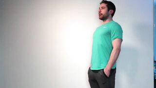 Big thick uncut tights jock gets destroyed during photoshoot cumshot
