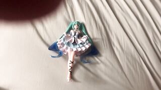 Hatsune Miku gets destroyed with a big gay cumshot from a huge cock