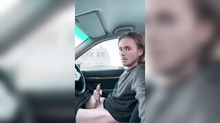 Twink’s juicy cock gets destroyed cruising public