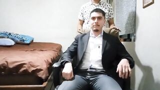 Handsome straight jock wrecked by best bud’s muscle worship handjob