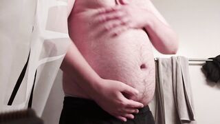Straight Weird Guy Gets Rubbed Raw in Bathroom Solo