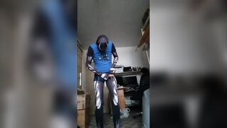 Venom surprises you with his HUGE cumshot in suit cosplay