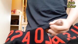 Pinoy grab driver ruined his used underwear with explosive load