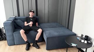 Nike socks gay dude blew his load big dick cumshot