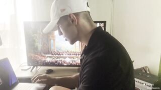 Casino muscle jerk off naked uncut cock pay flexing