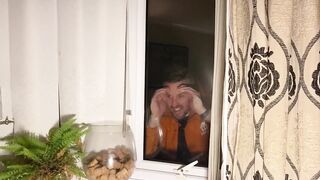Step bro gets milked by tattooed delivery driver deep throat creampie