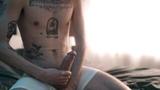 Big dick edge until cumshot ruins my morning wood jacking