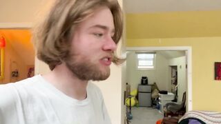 Confused Straight Streamer Solves Huge Cumshot Mess