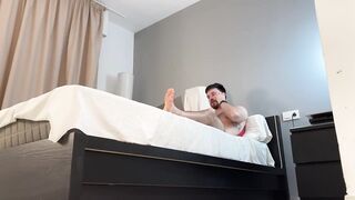 Unwitting giant drowns in his own filthy cum soaked briefs