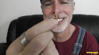 Big Daddy crushes tiny squatter in huge size kink porn disaster