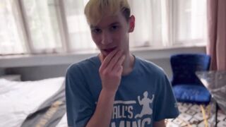 Hotel receptionist seduced into filthy gay anal creampie