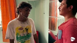 Beggar from Bucaramanga destroyed by big dick gay man in motel