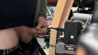 30cm vibrating silicone urethral insertion in garage deep fucking cumshot alone