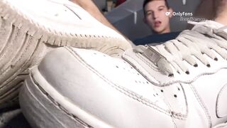 Ripped Groyper Gets His Nike Socks Ruined By Gushing Foot Slave