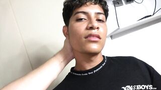 Elías Cruz Casting raw twink gets big dick POV handjob