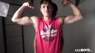 Two hot muscle boys oil their bodies while teasing each other raw gay hunk twinks