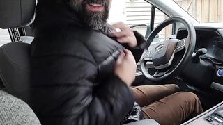 Dad’s big cock wrecks car seat raw public handjob