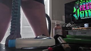 Femboy gamer rides thick dildo while cumming on twitch stream