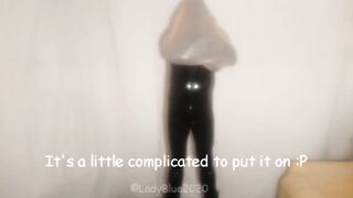 Gay latex catsuit mansturbates with mini vacuum bag