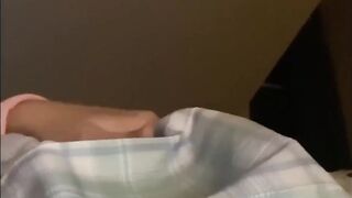 Wetting my pull up in a skirt gets me leaking through the diaper